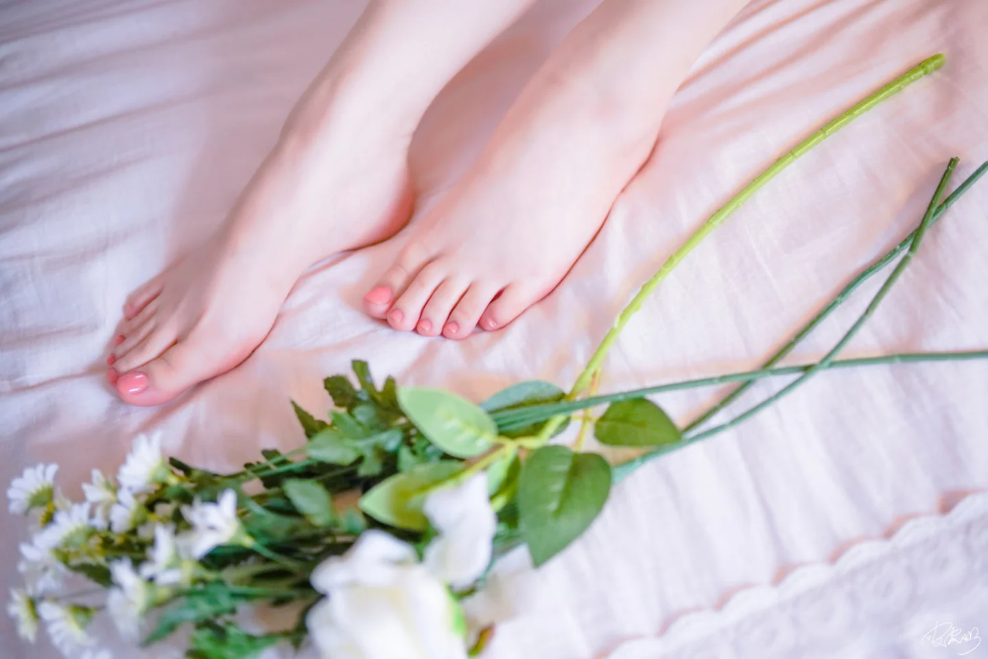 皮皮奶 - 房东太太 [50P-672MB]